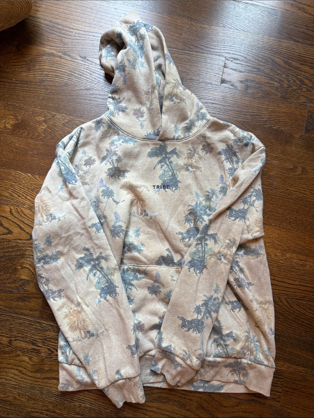 Tribe Kelley Unisex Hoodie size L